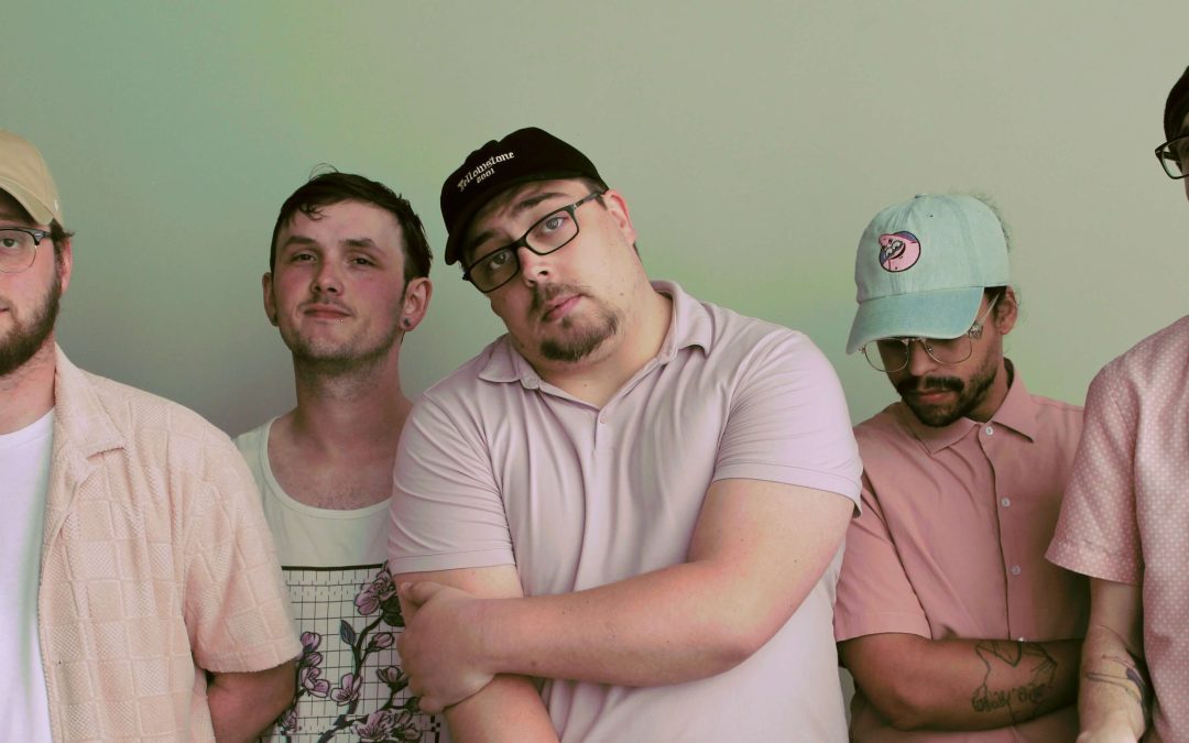 Never  Sunny – Not What I Expected (  Pop Rock / Punk )