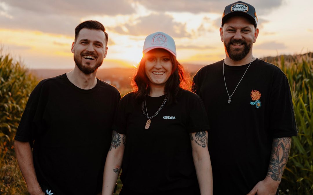 CF98 – Hate My Life ( Pop / Punk )