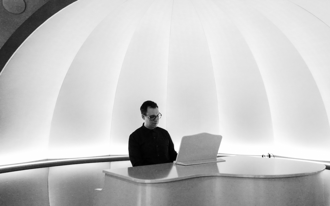 Blood Red Hills - Fierce Friend