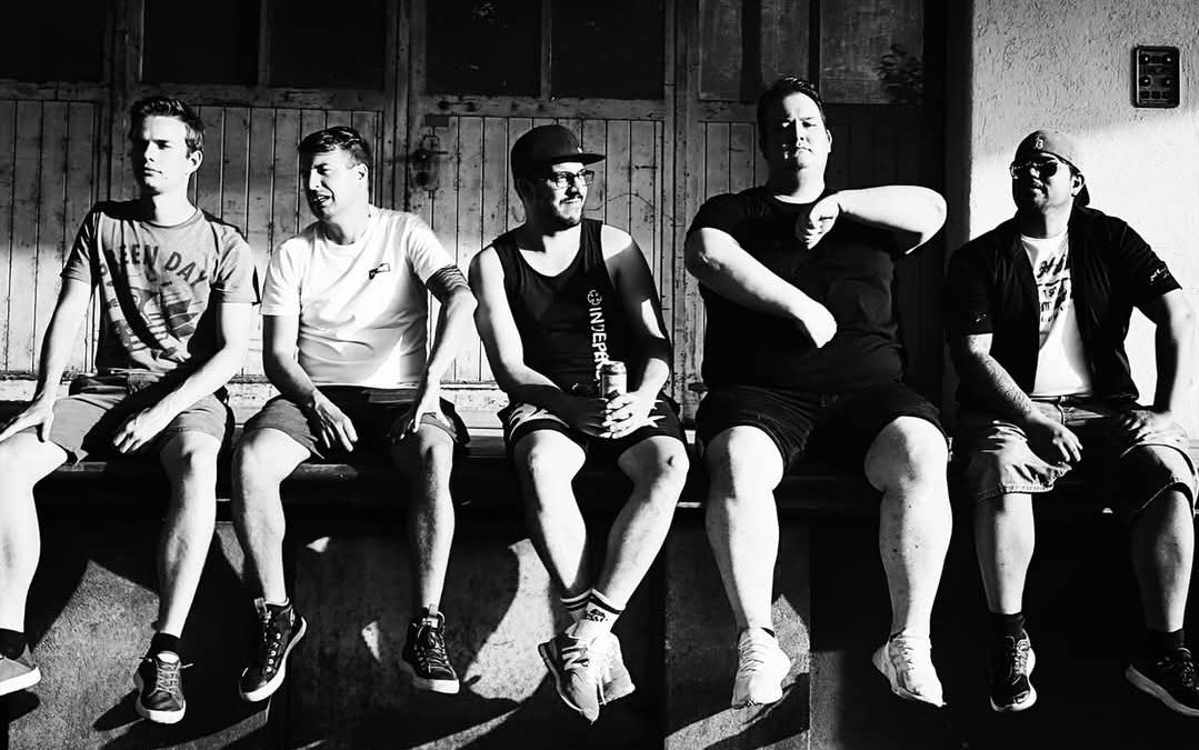 PnB – Julia ( Rock / Pop )